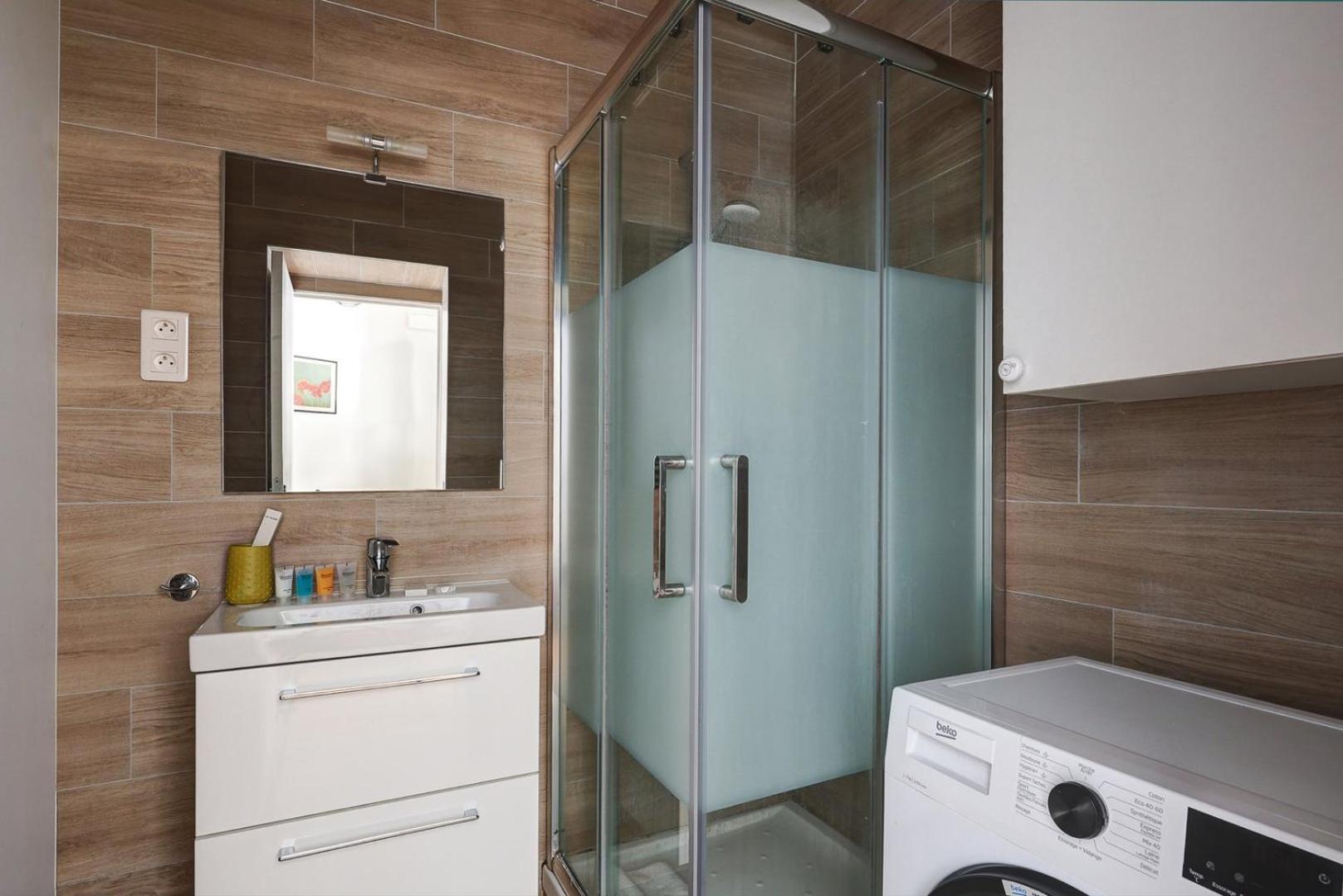 338 Suite Montmartre - Superb Apartment In Parijs Buitenkant foto